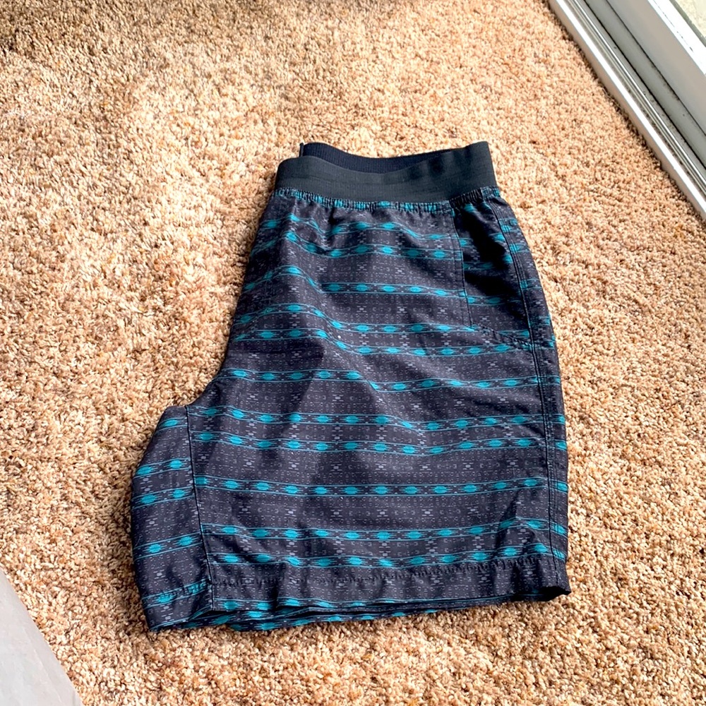 Prana mens shorts